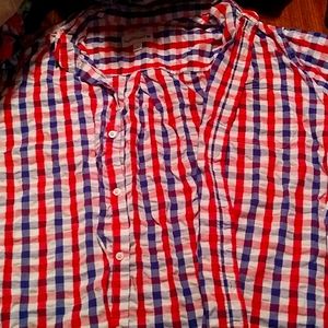 Short sleeve dress shirt